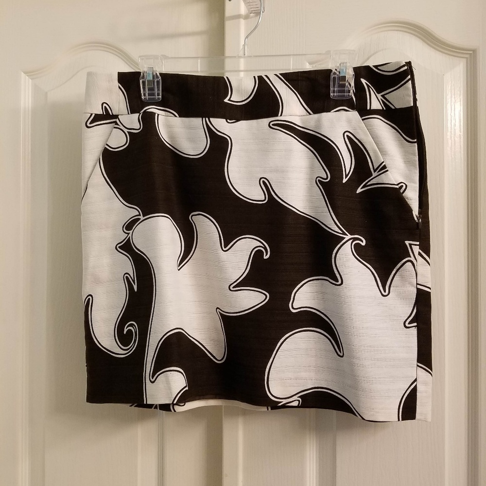 Merona pencil skirt with pockets